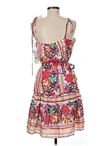 Julia Jordan Casual Dress (view 2)