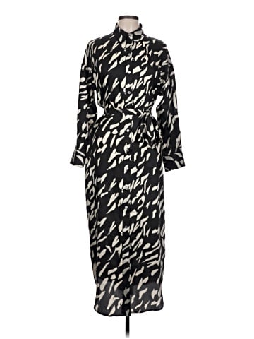 Banana Republic Factory Store Casual Dress (view 1)