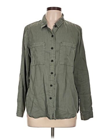 Universal Thread Long Sleeve Button-Down Shirt (view 1)