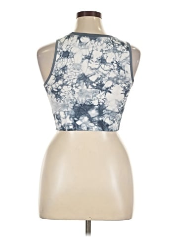 colsie Sleeveless Blouse (view 2)