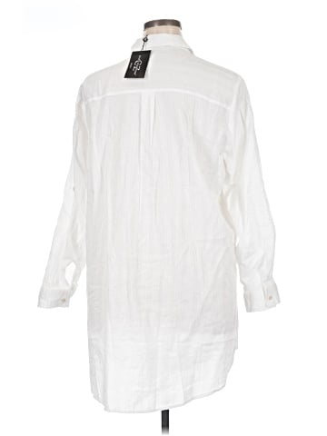 Club Z Collection 3/4 Sleeve Button-Down Shirt (view 2)