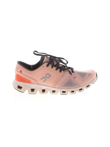 On Cloud Sneakers (view 1)