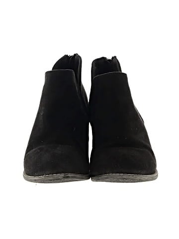 Journee Collection Ankle Boots (view 2)