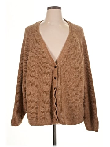 MNG Cardigan (view 1)