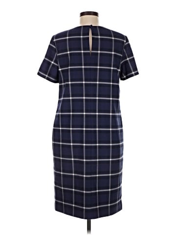 Banana Republic Casual Dress (view 2)