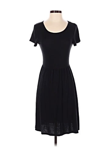 Old Navy Casual Dress (view 1)
