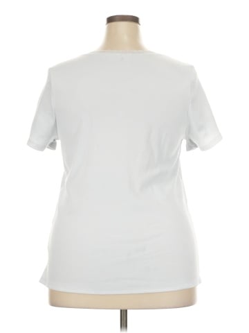 Free Kisses Short Sleeve T-Shirt (view 2)