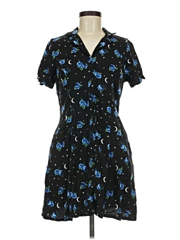 Hot Topic Casual Dress (view 1)