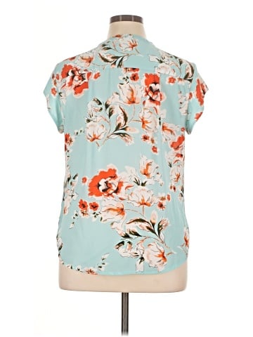 Fun2Fun Short Sleeve Blouse (view 2)
