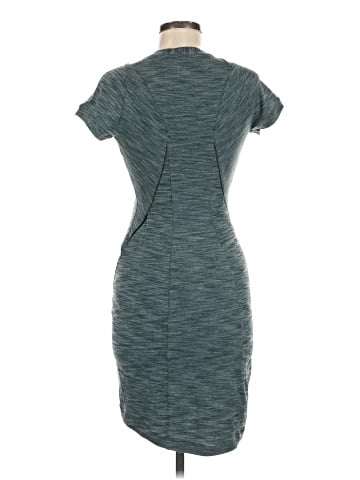 Lululemon Athletica Casual Dress (view 2)