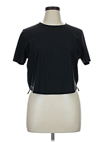 Fabletics Active T-Shirt (view 1)