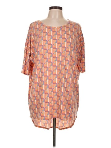 Lularoe 3/4 Sleeve T-Shirt (view 1)