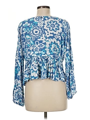 O'Neill 3/4 Sleeve Blouse (view 2)