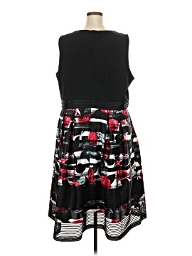 Carmen Marc Valvo Cocktail Dress (view 2)