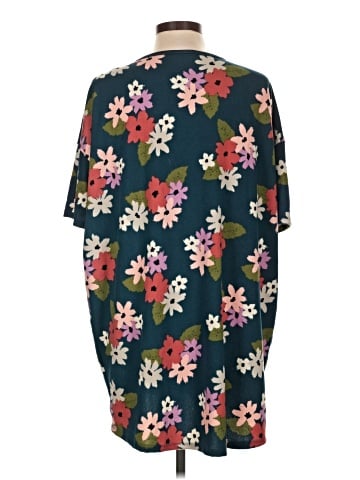 Lularoe Short Sleeve T-Shirt (view 2)