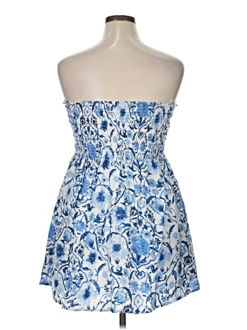 Abercrombie & Fitch Cocktail Dress (view 2)
