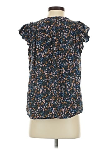 Old Navy Sleeveless Blouse (view 2)