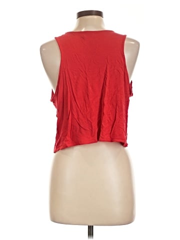 Charlotte Russe Sleeveless T-Shirt (view 2)