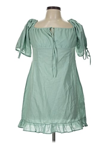 Boohoo Casual Dress (view 1)