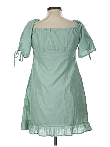 Boohoo Casual Dress (view 2)