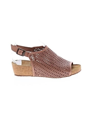 Eric Michael Wedges (view 1)