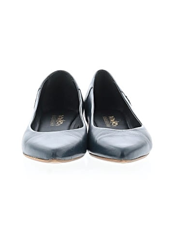Coach and Four Flats (view 2)