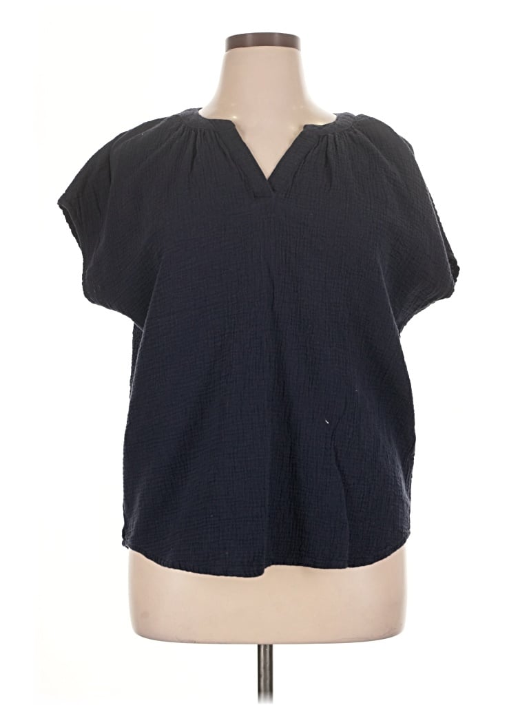 Pre-owned Market & Spruce Short Sleeve T-shirt In Blue