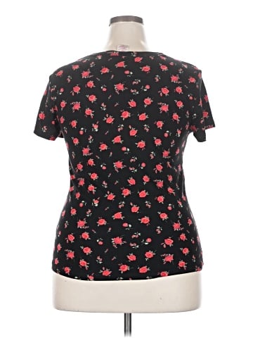 No Boundaries Short Sleeve Blouse (view 2)
