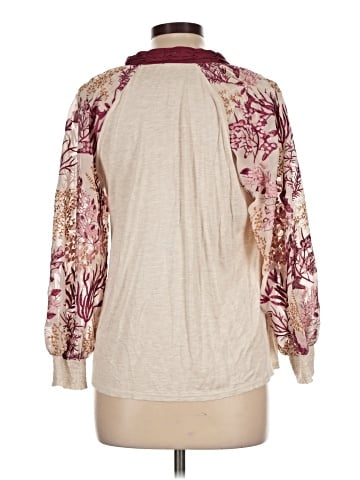 Tiny 3/4 Sleeve Blouse (view 2)
