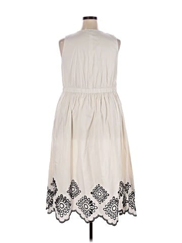 Universal Thread Casual Dress (view 2)