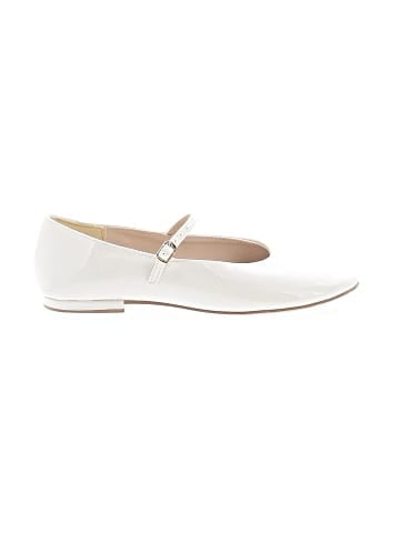 Zara Flats (view 1)