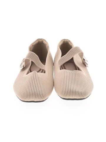 Unbranded Flats (view 2)