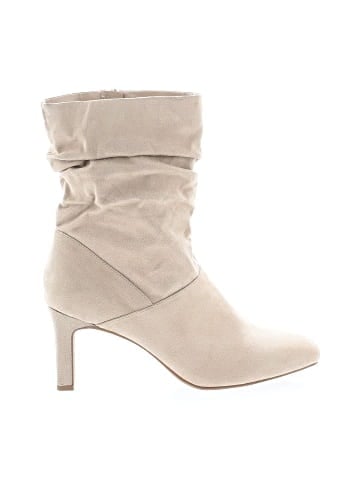 Kelly & Katie Boots (view 1)