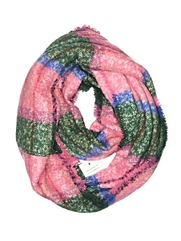 Karma Scarf (view 1)