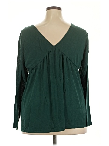 Weekend Suzanne Betro Long Sleeve T-Shirt (view 2)