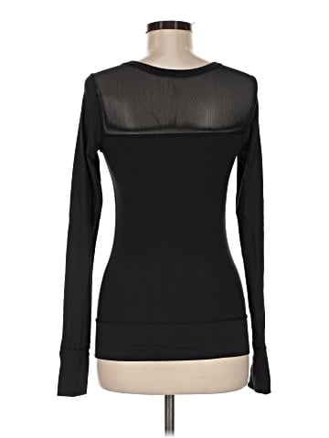 Lululemon Athletica Long Sleeve T-Shirt (view 2)