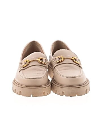 Zara Flats (view 2)