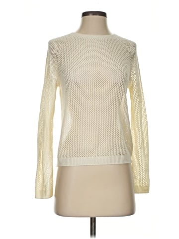 Uniqlo Turtleneck Sweater (view 1)