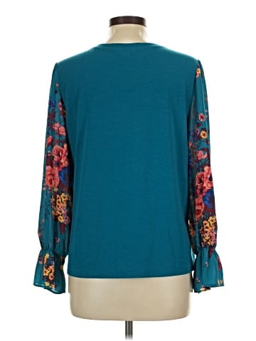 The Pioneer Woman Long Sleeve Blouse (view 2)