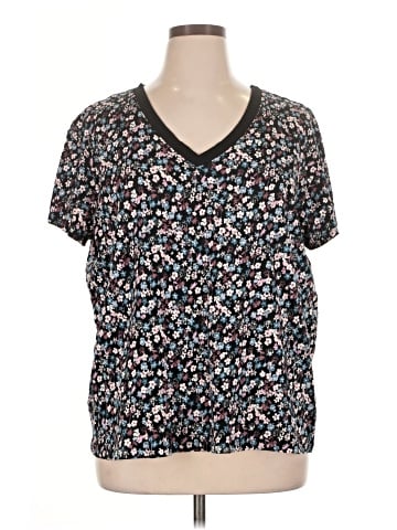 Torrid Short Sleeve T-Shirt (view 1)