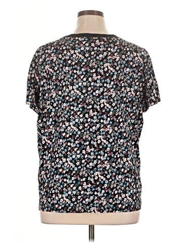 Torrid Short Sleeve T-Shirt (view 2)