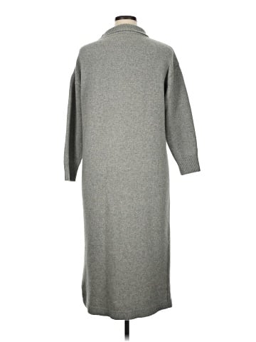 Unbranded Turtleneck Sweater (view 2)