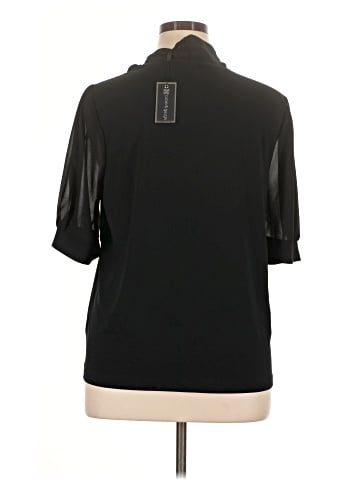 Cable & Gauge Short Sleeve Blouse (view 2)