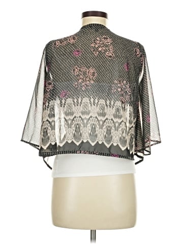Lily White Kimono (view 2)