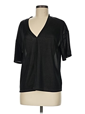 Evereve Short Sleeve T-Shirt (view 1)