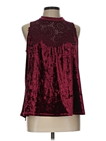 No Boundaries Sleeveless Blouse (view 1)