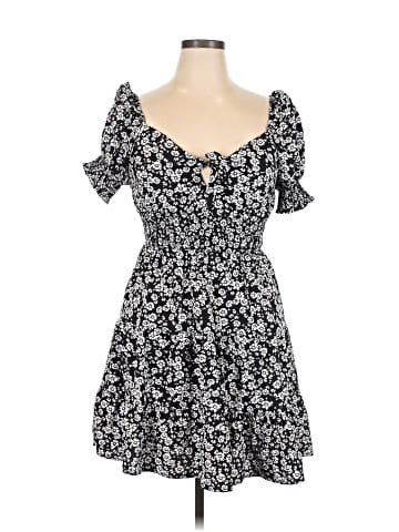 Dizzy Lizzy Casual Dress (view 1)