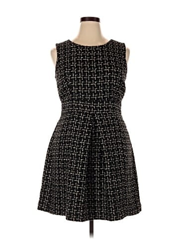 Liz Claiborne Cocktail Dress (view 1)