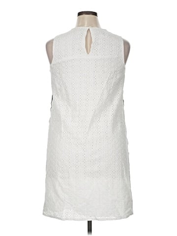 Donna Morgan Casual Dress (view 2)
