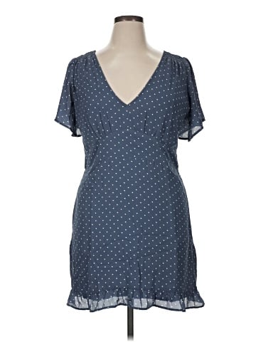 Abercrombie & Fitch Casual Dress (view 1)